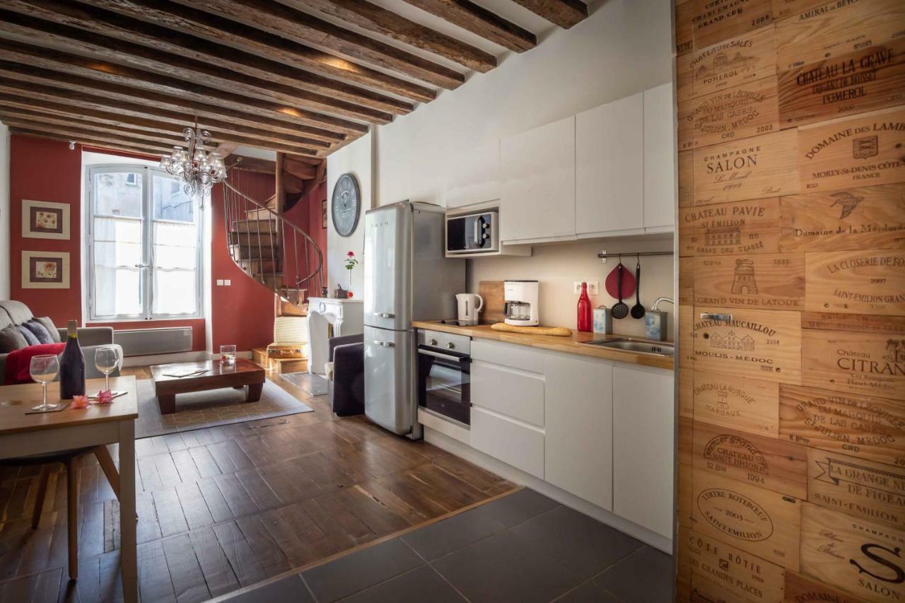 Le Relais Du Petit Lion Apartamento Blois Exterior foto