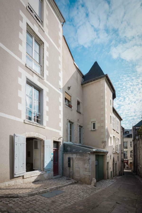 Le Relais Du Petit Lion Apartamento Blois Exterior foto